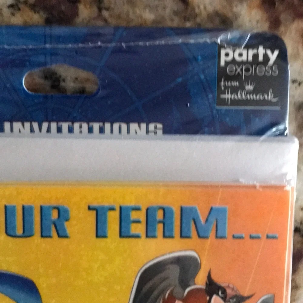 6/$20 New Set/3 Justice League party invitations